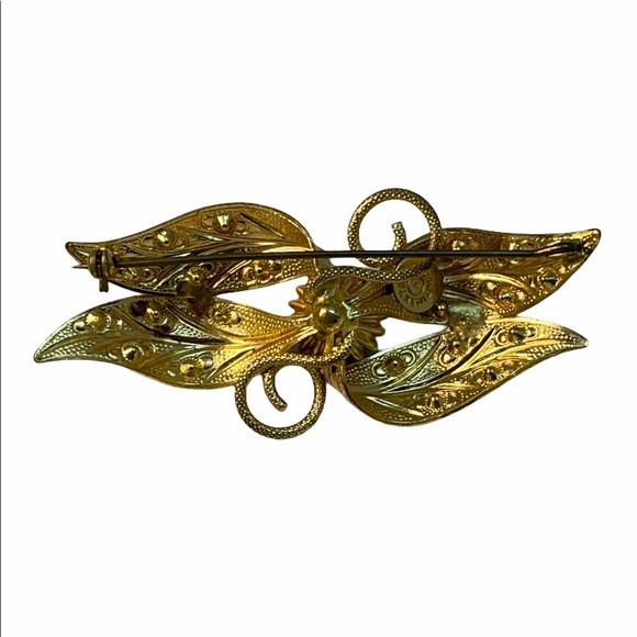 Vintage gold crystal Continental fancy leaf brooch - Picture 2 of 3